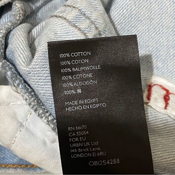 BDG Urban Outfitters Girlfriend High-Rise Jean Shorts - Picture 4 of 4